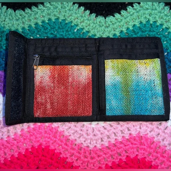 Pure Hemp Multicolor Wallet - Picture 3 of 3